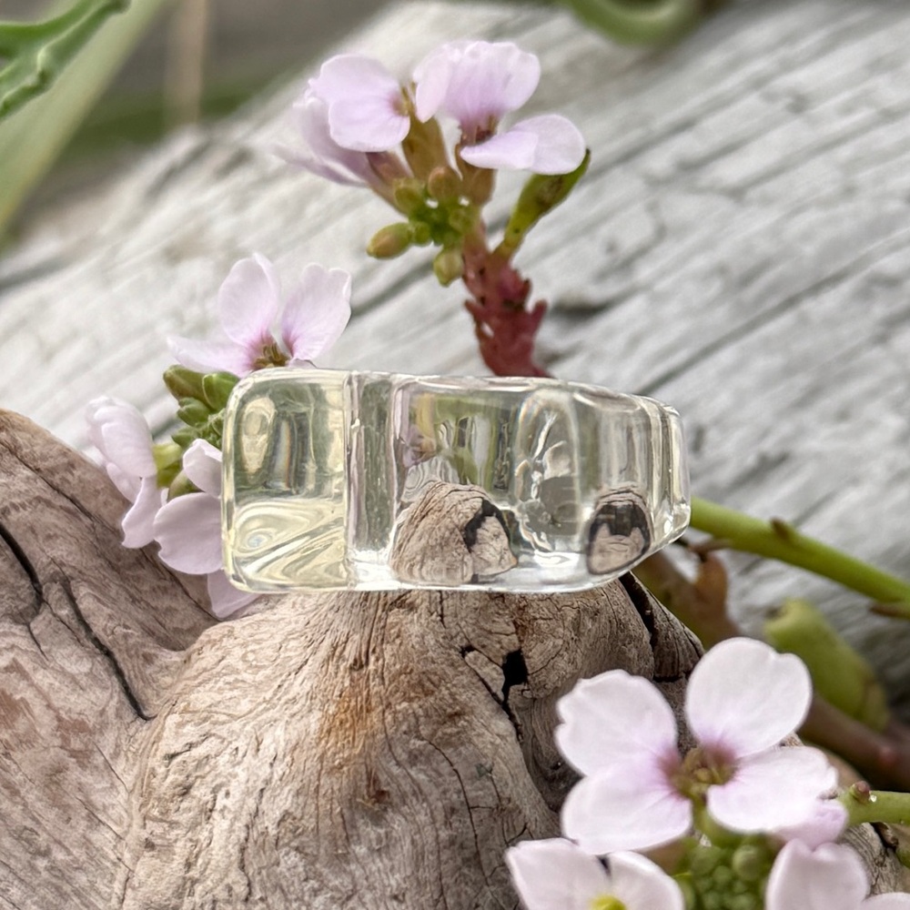Clear See-Thru Resin Epoxy Set Abstract Geometric Chunky Statement Ring/Size 5.5